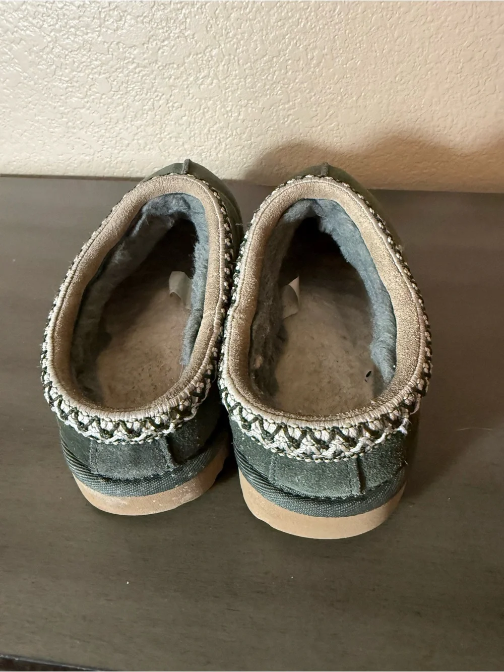 UGG Tasman Kids Size 4 Green Suede Shearling Lined Slippers Clogs